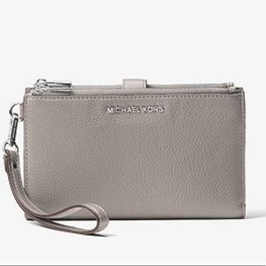 Michael Kors wristlet wallet